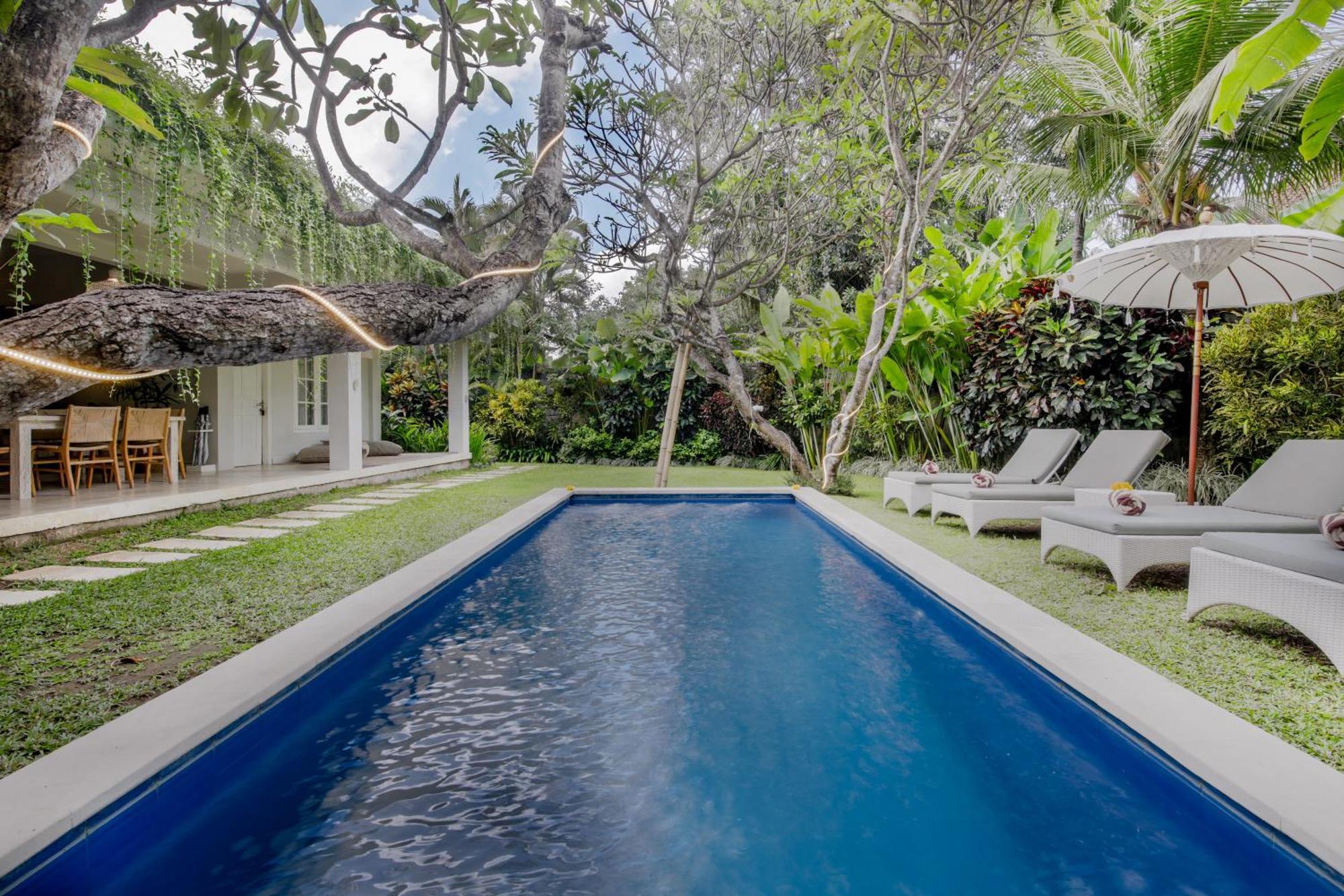 Villa Lodek Deluxe Seminyak  Ngoại thất bức ảnh