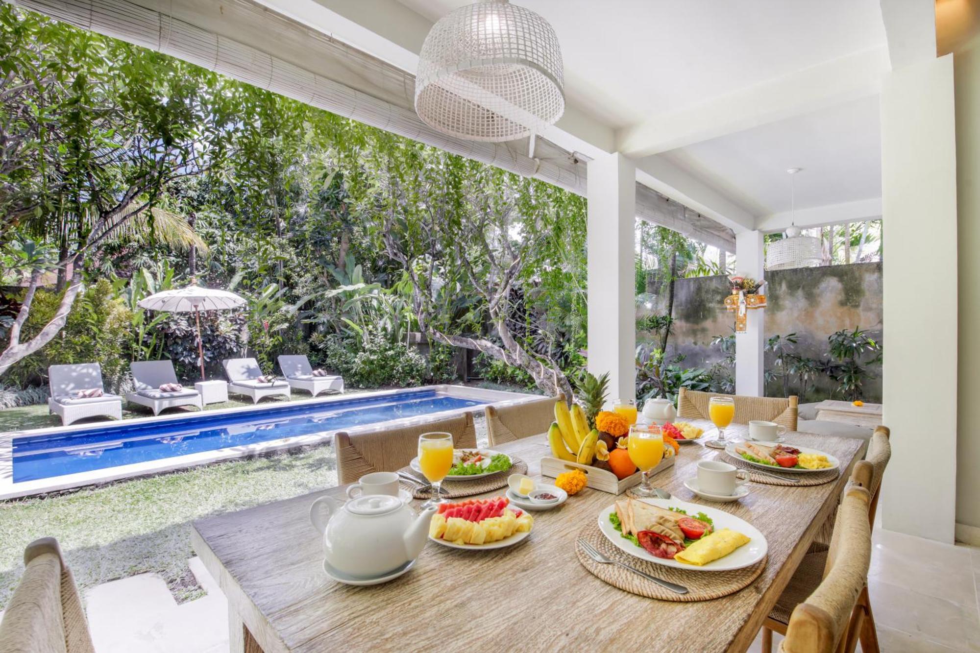 Villa Lodek Deluxe Seminyak  Ngoại thất bức ảnh