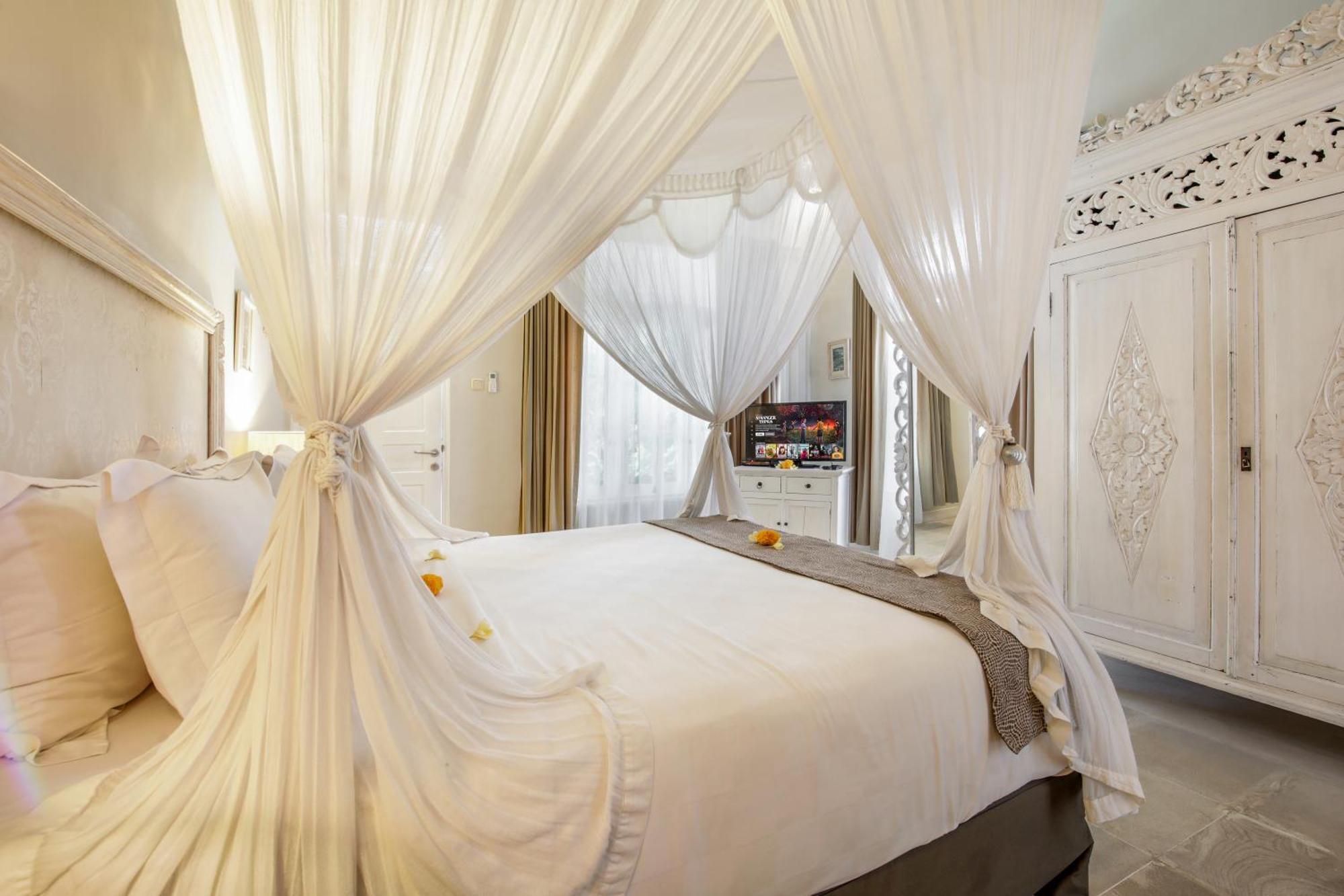 Villa Lodek Deluxe Seminyak  Ngoại thất bức ảnh