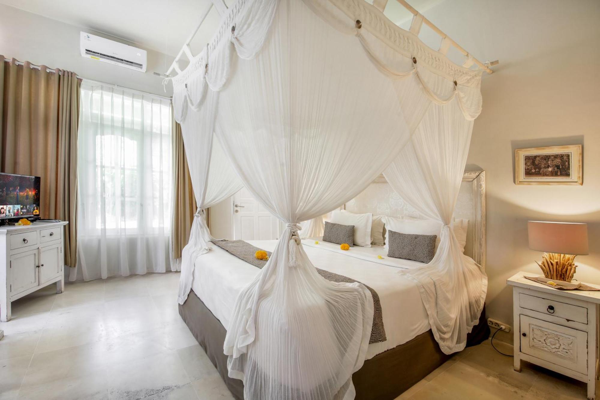 Villa Lodek Deluxe Seminyak  Ngoại thất bức ảnh